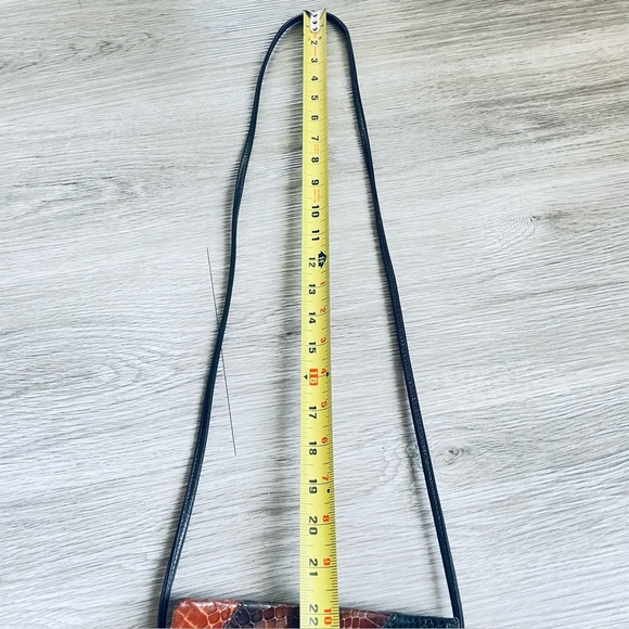 VINTAGE REPTILE LEATTHER BROWN SHOULDER CROSSBODY WOMEN BAG GOLD HARDWARE - Picture 13 of 14